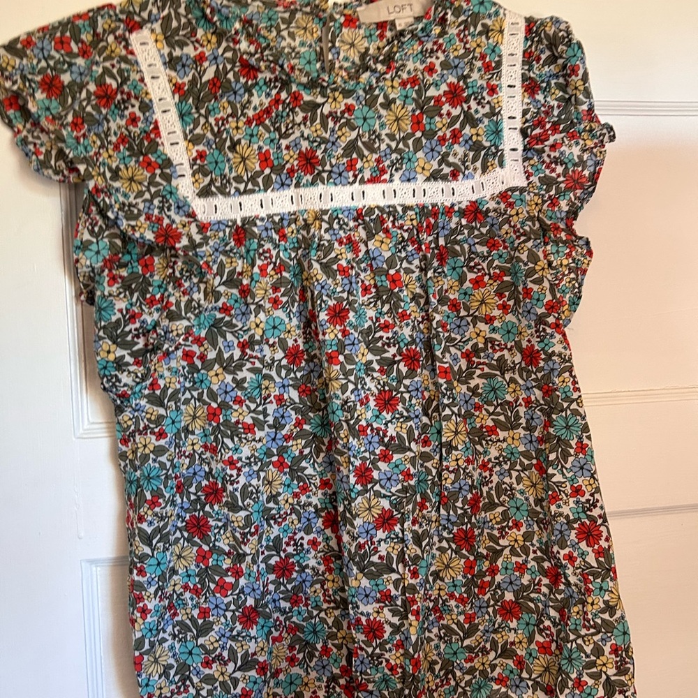 LOFT Multicolor Floral Top with Lace Trim